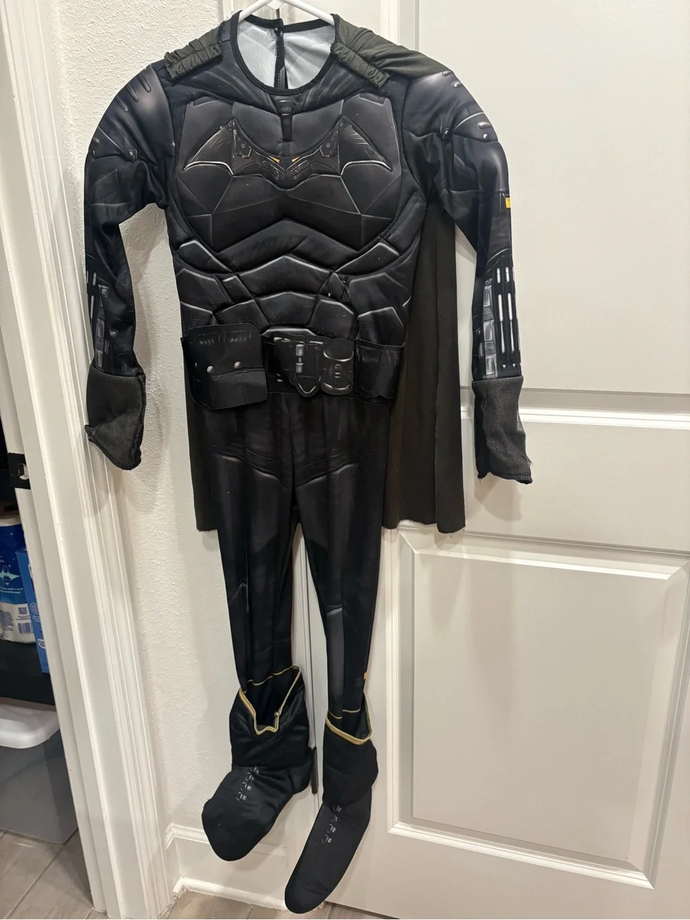 Kids Batman 🦇 Superhero Costume with Cape